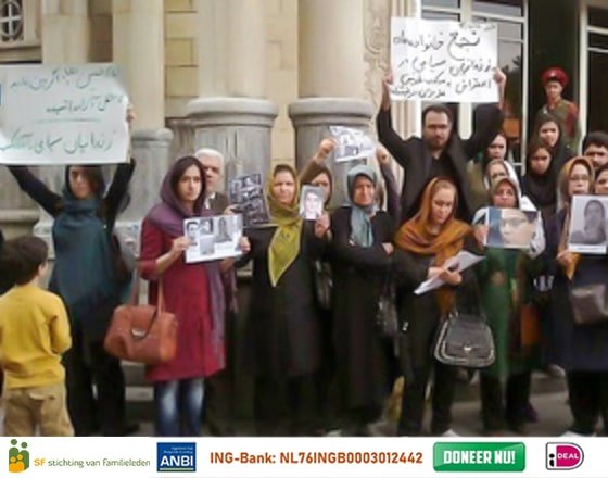 Iran: Families van politieke gevangenen protesteren voor Majlis
