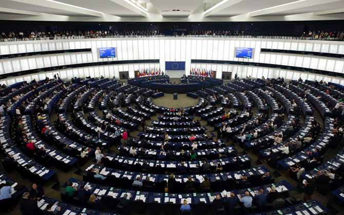 EU-Parlement veroordeelt de onderdrukking van vrouwen in Iran